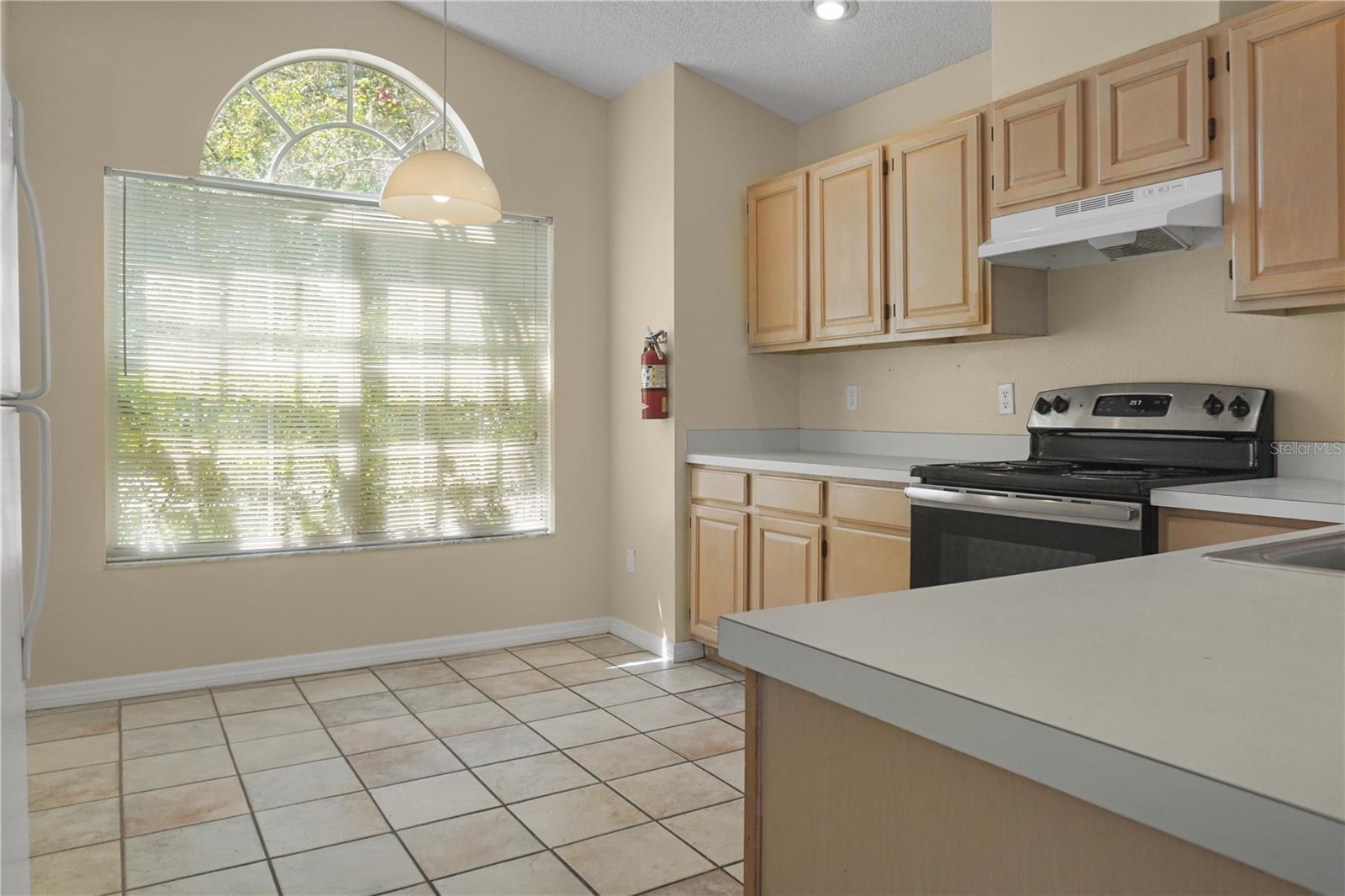 Image 4 of 14 For 322 Allison Avenue