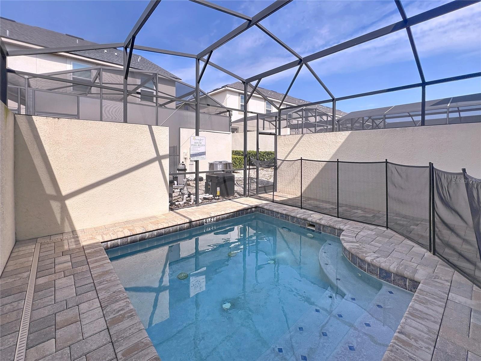 Image 26 of 41 For 1546 Carey Palm Circle