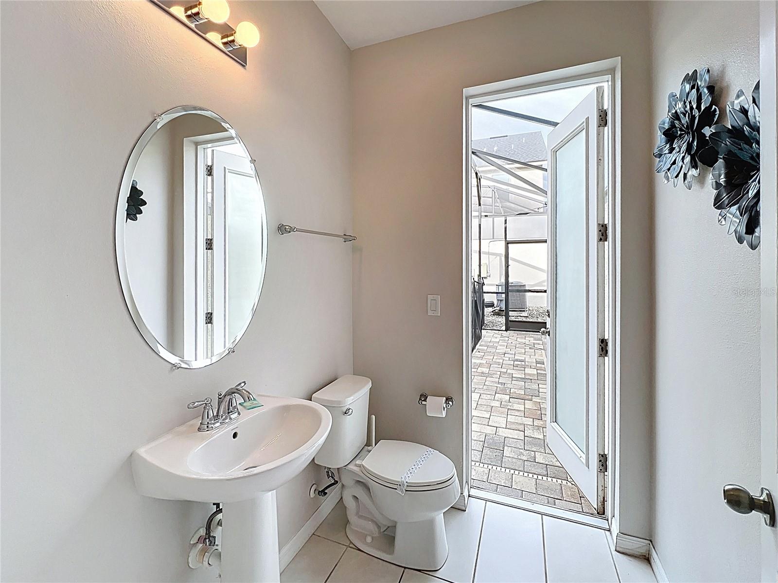 Image 7 of 41 For 1546 Carey Palm Circle