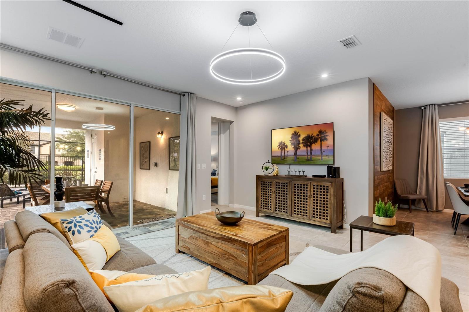 Image 10 of 41 For 8943 Amelia Downs Trail