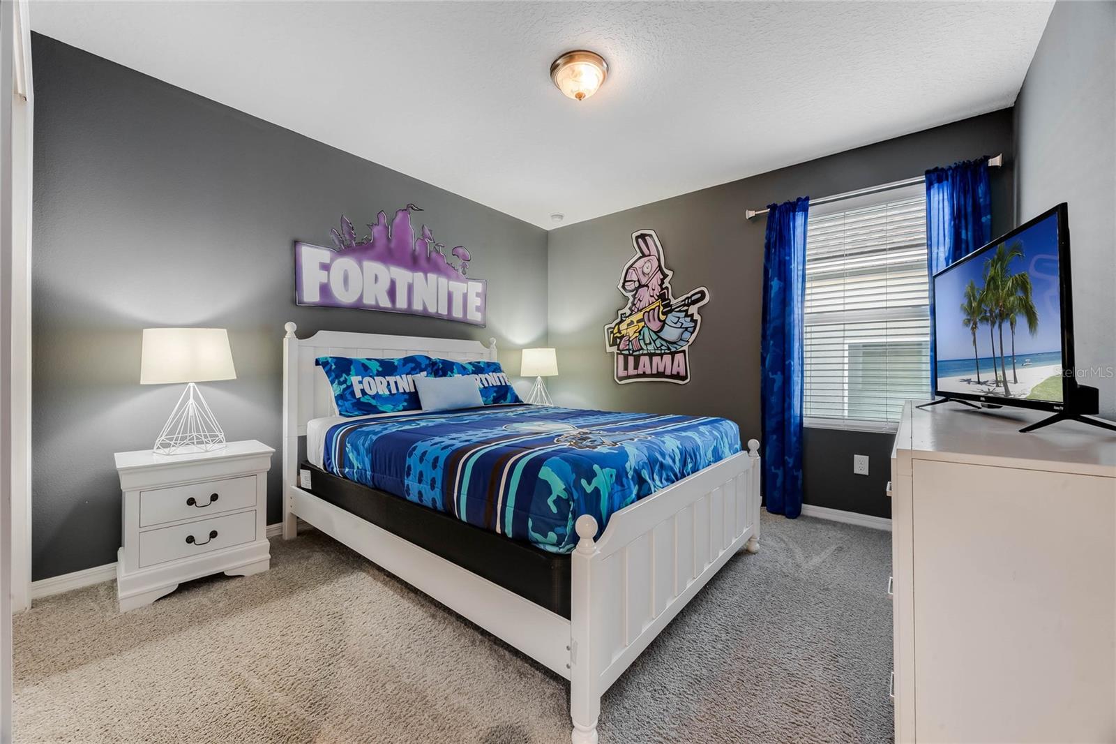 Image 21 of 41 For 8943 Amelia Downs Trail