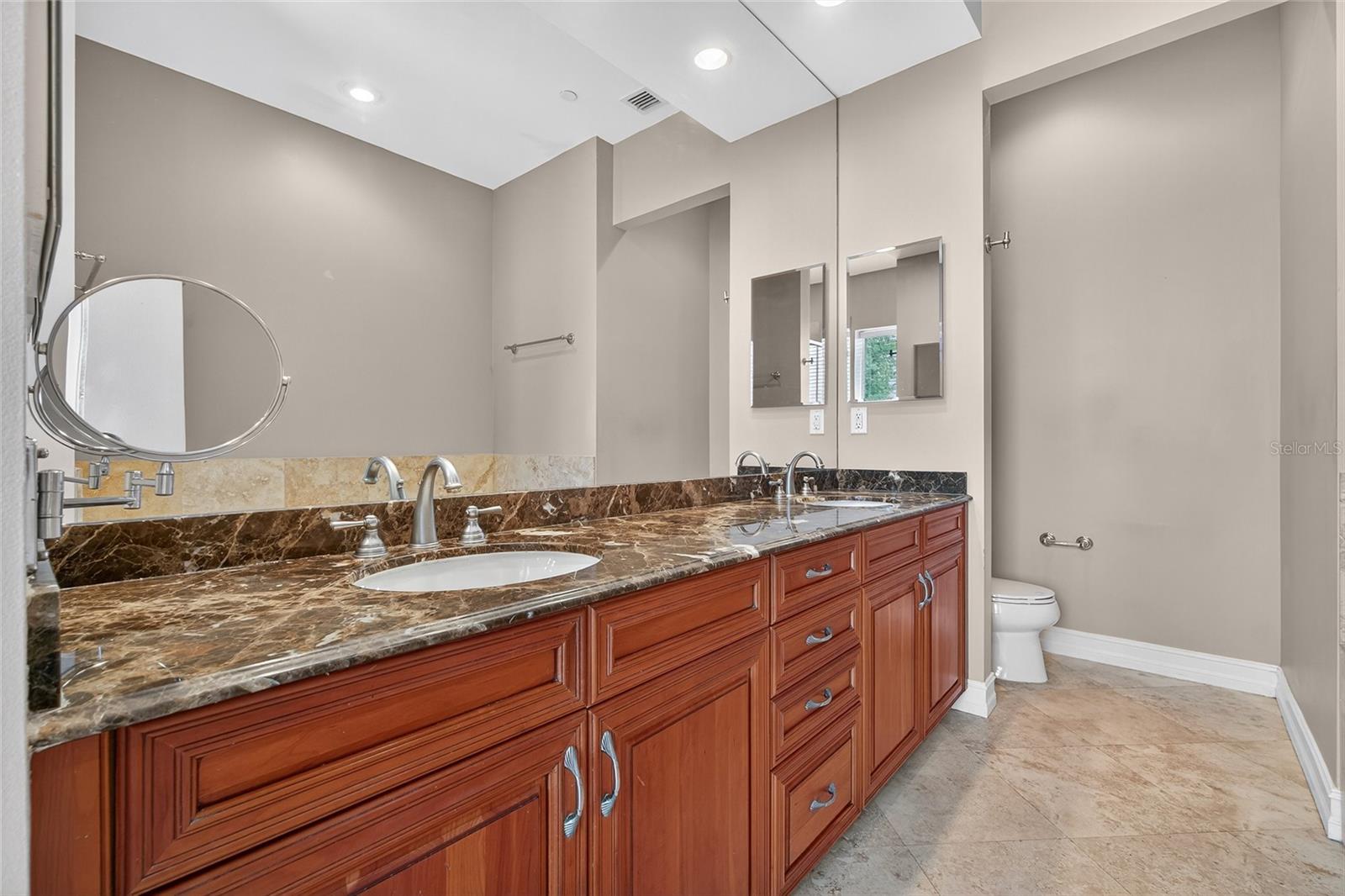 Image 35 of 66 For 762 Celebration Avenue 2301