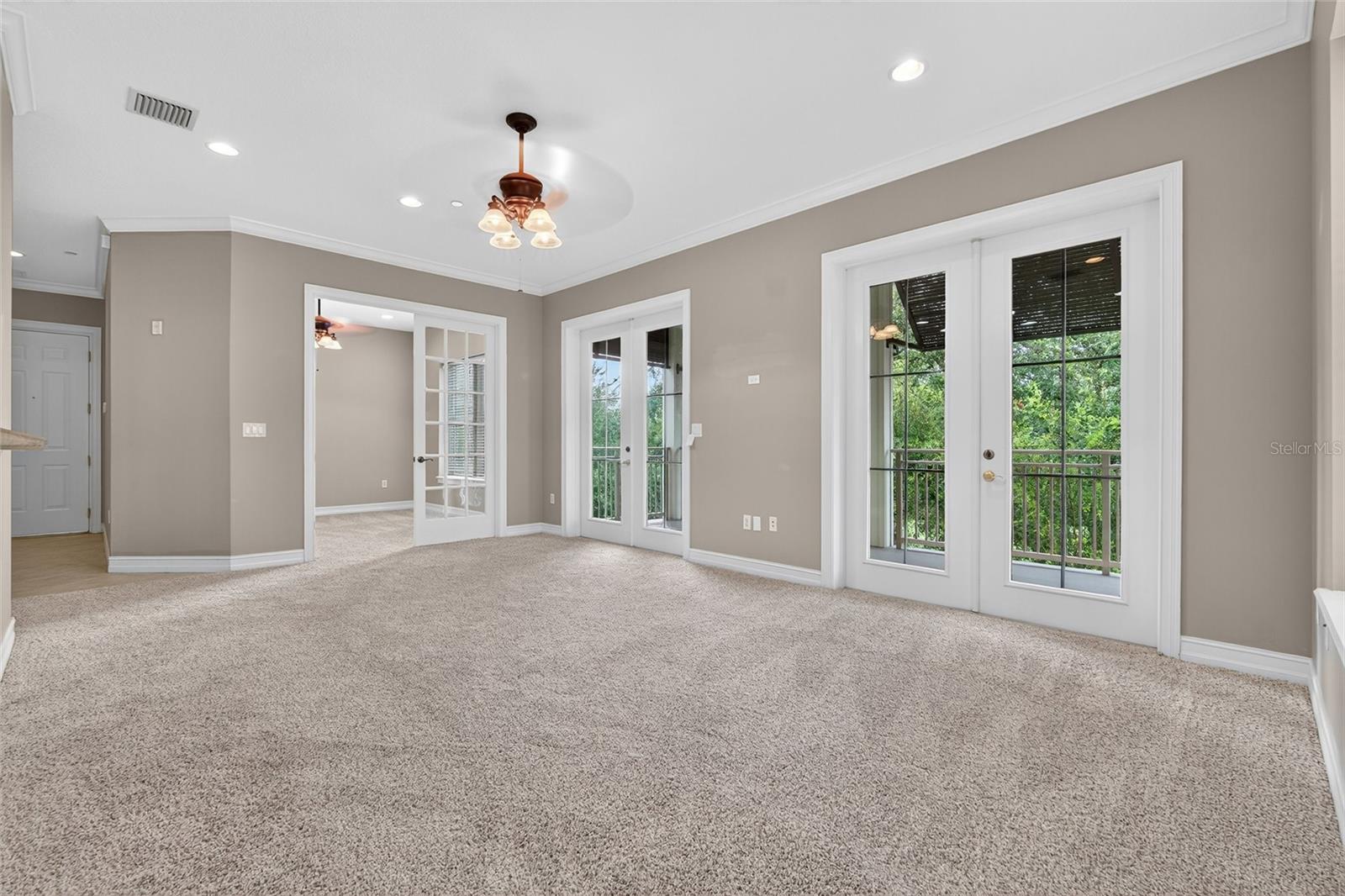 Image 9 of 66 For 762 Celebration Avenue 2301