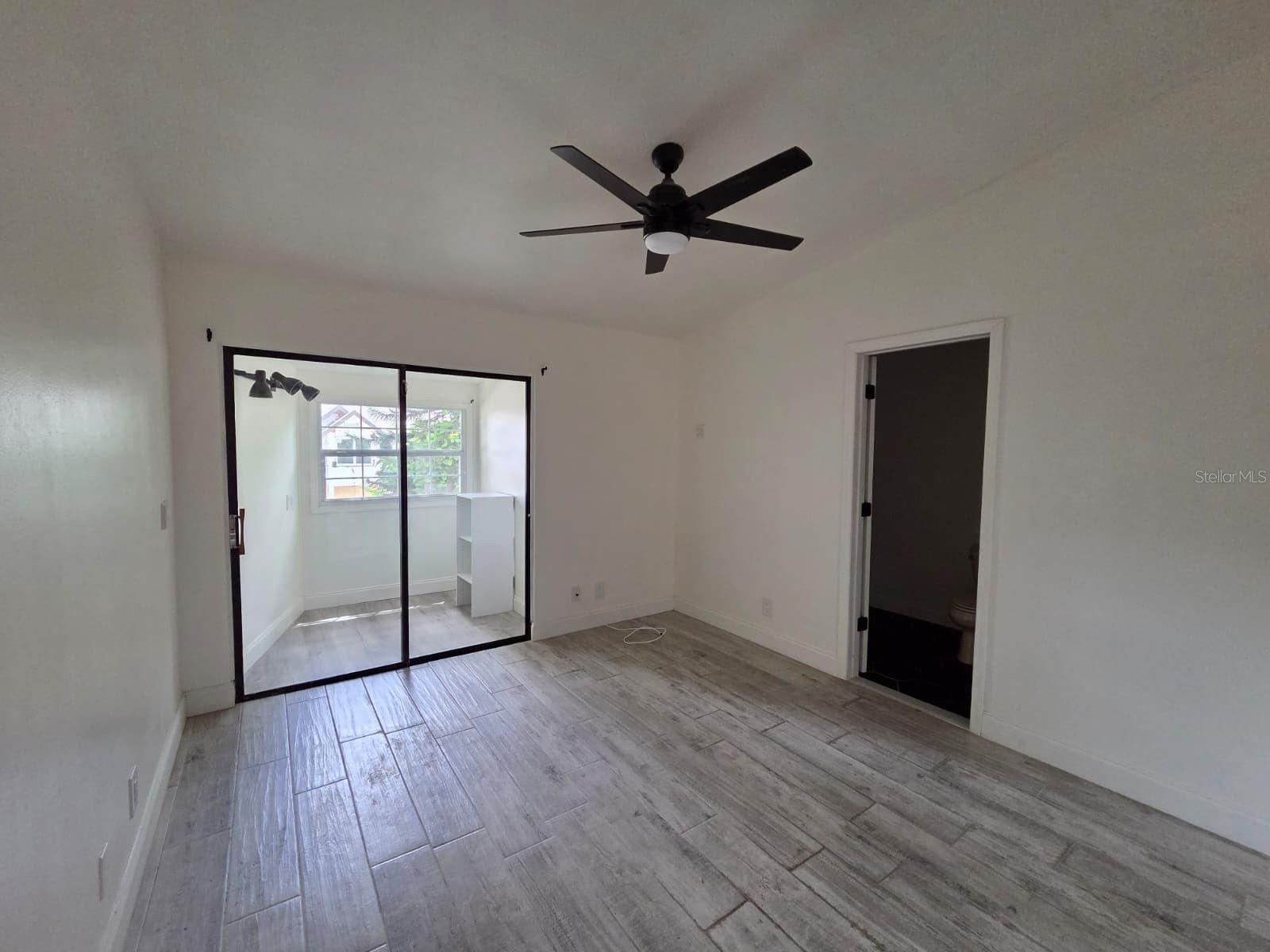 Image 5 of 16 For 1746 Foxhall Circle 1746