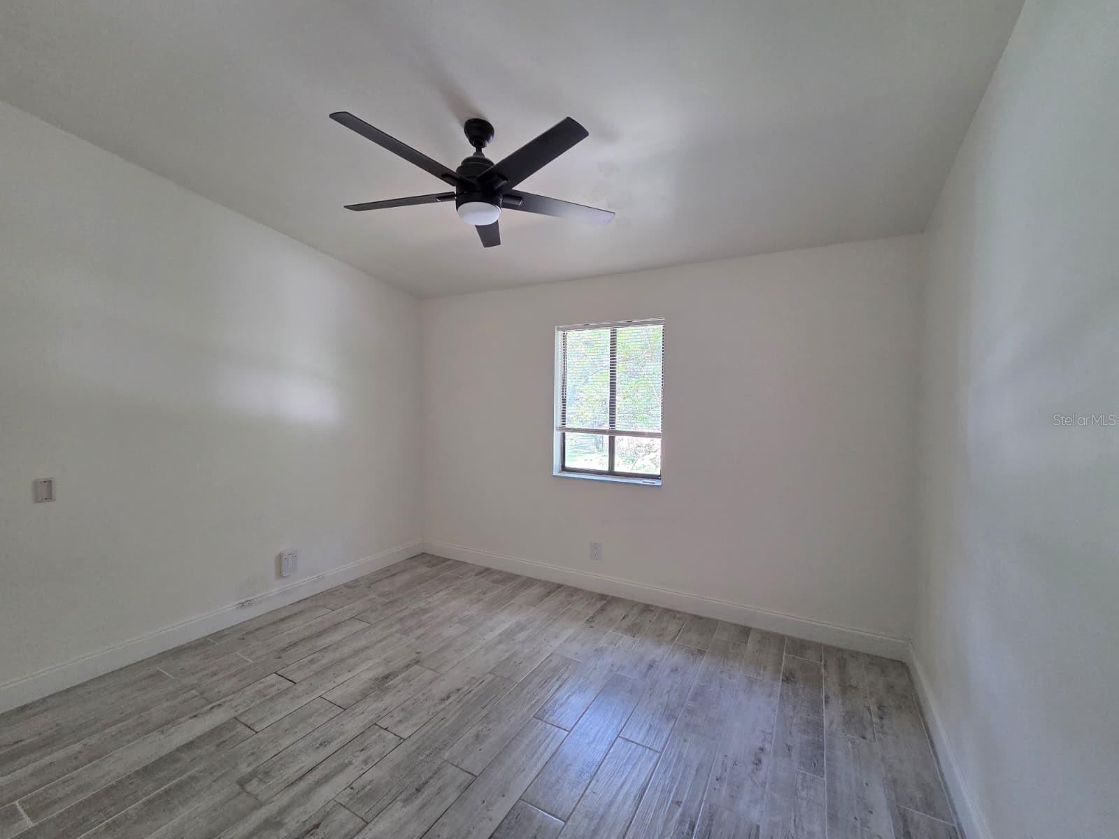 Image 7 of 16 For 1746 Foxhall Circle 1746