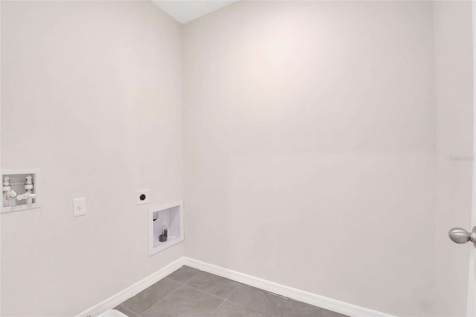 Image 42 of 78 For 1024 Brooklet Drive