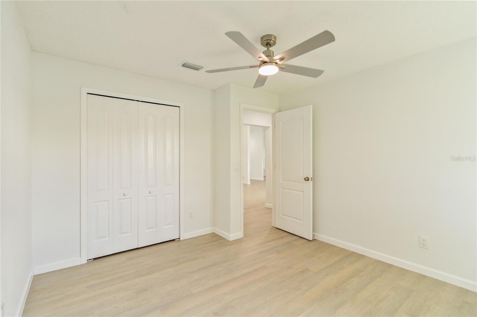 Image 27 of 41 For 371 Buttonwood Drive