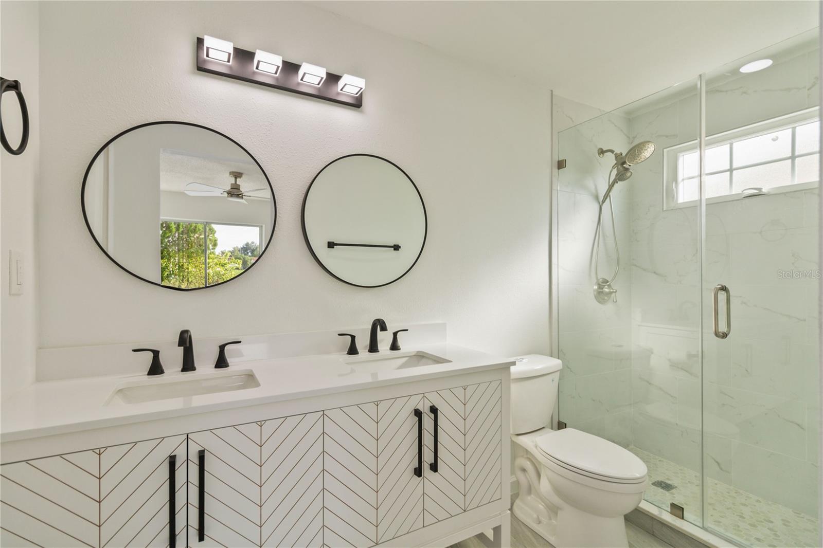 Image 32 of 41 For 371 Buttonwood Drive
