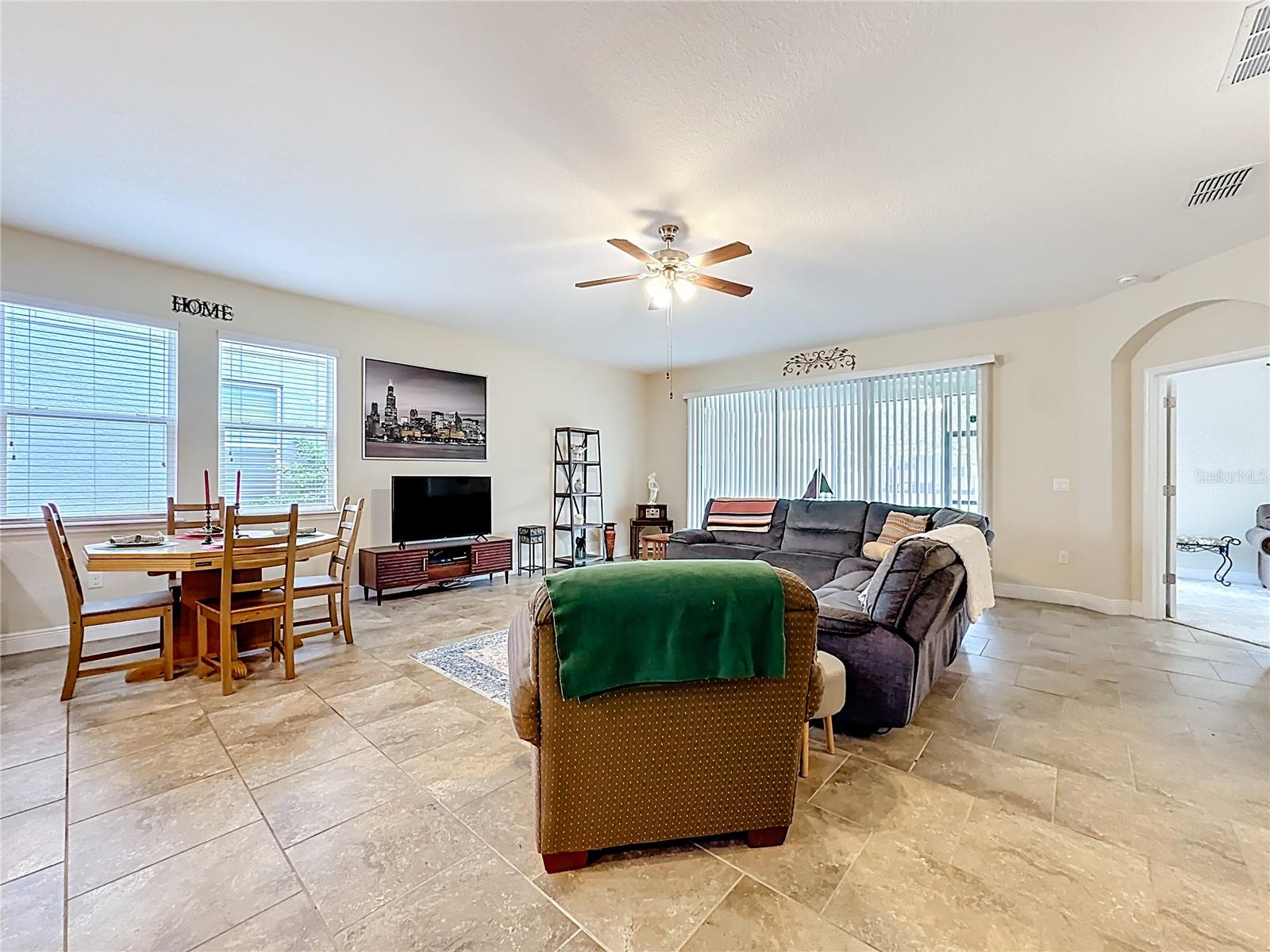 Image 14 of 43 For 1505 Caterpillar Street