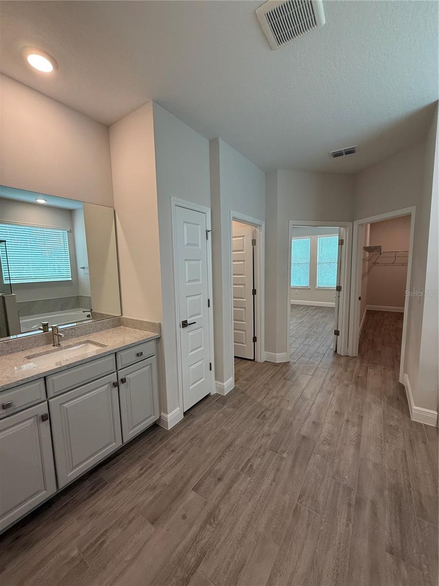 Image 10 of 16 For 11015 Hollow Bay Drive