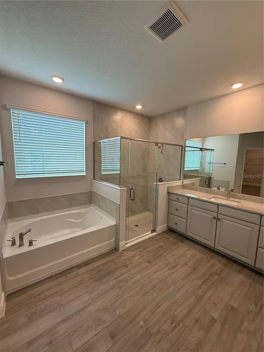 Image 18 of 22 For 11015 Hollow Bay Drive