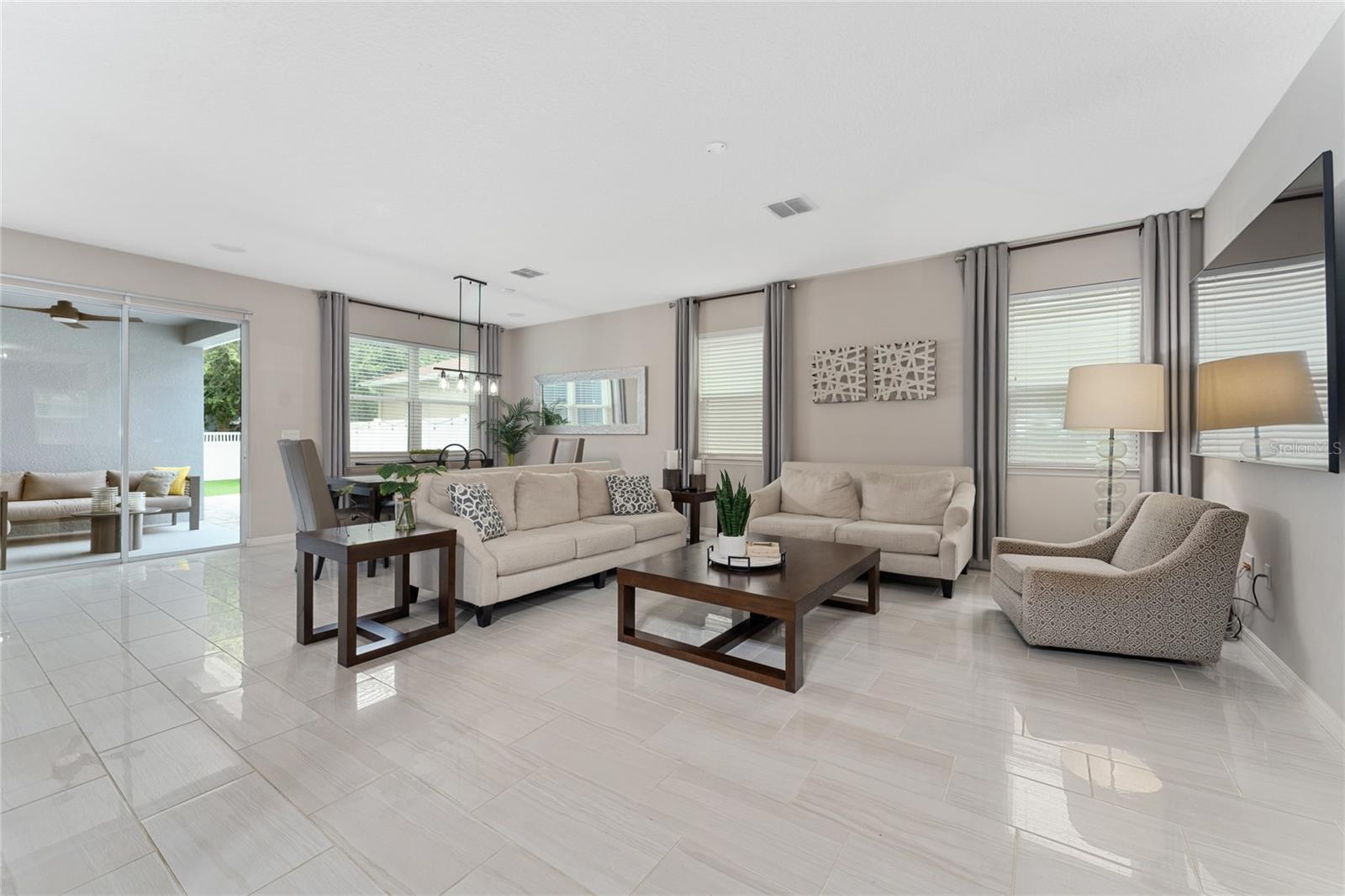 Image 3 of 51 For 8104 Atlantic Puffin Street
