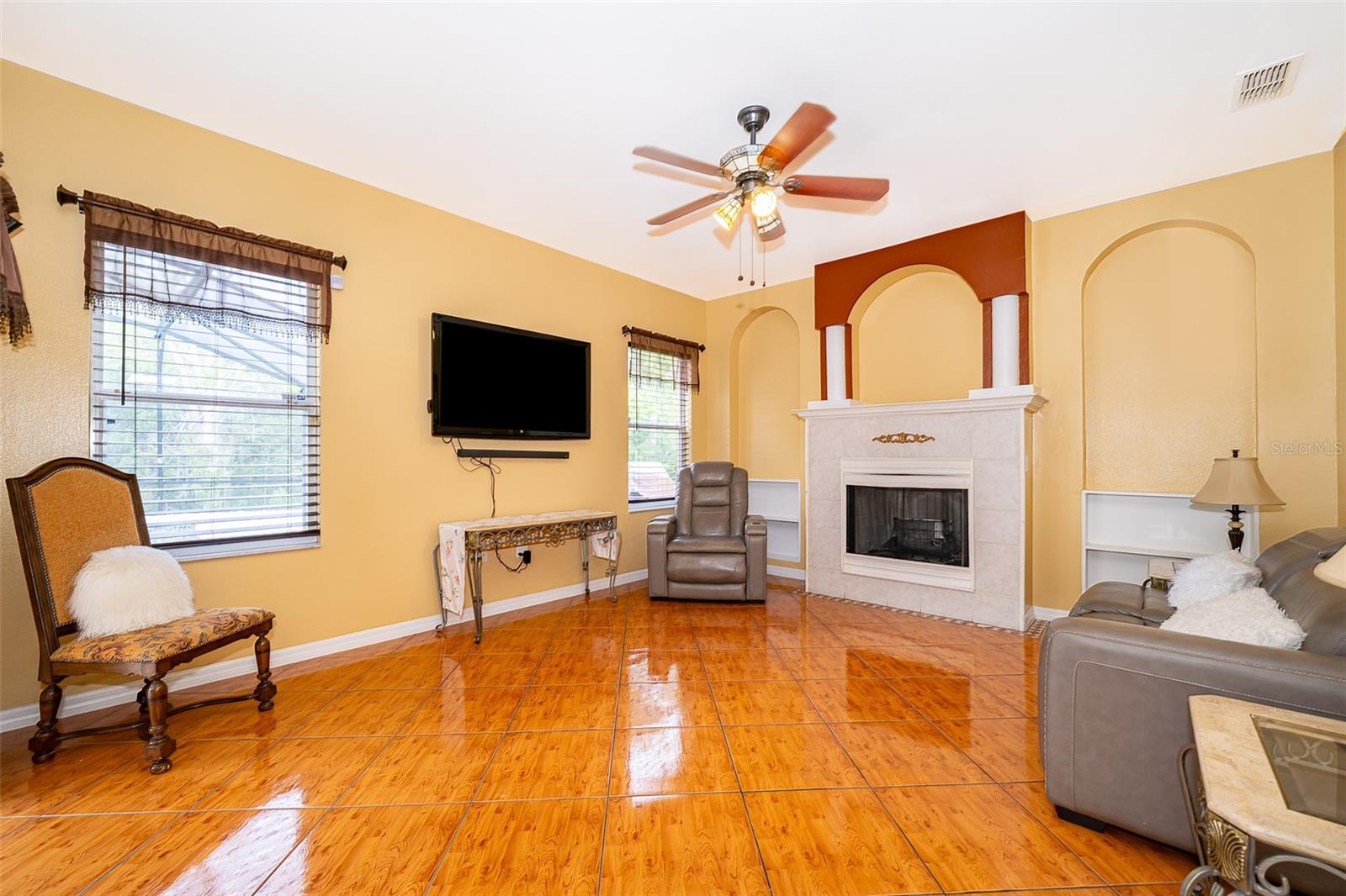 Image 10 of 29 For 5312 Coral Vine Lane