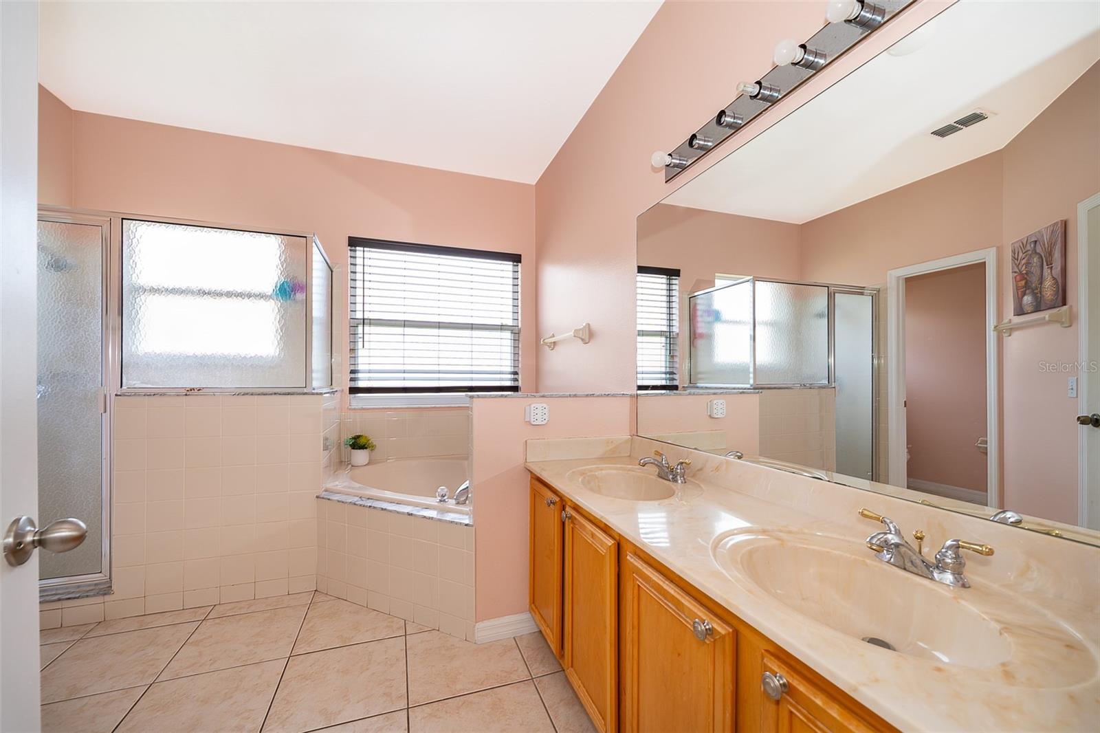 Image 15 of 29 For 5312 Coral Vine Lane
