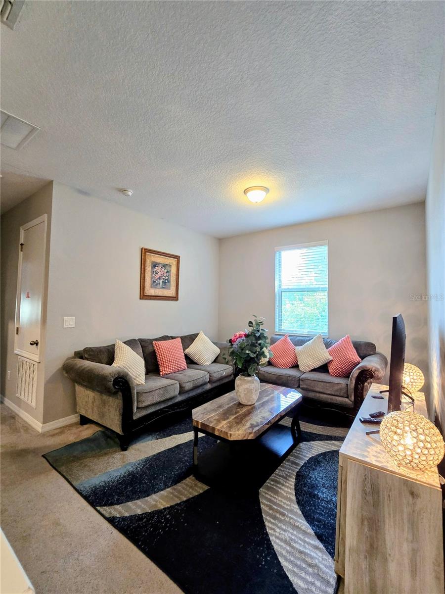 Image 17 of 45 For 2530 Econ Landing Boulevard