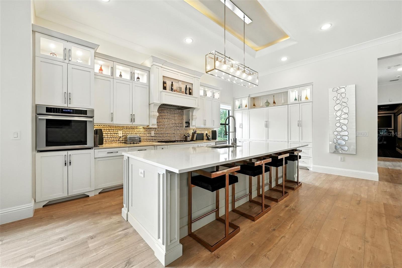 Image 16 of 90 For 8182 Valhalla Terrace