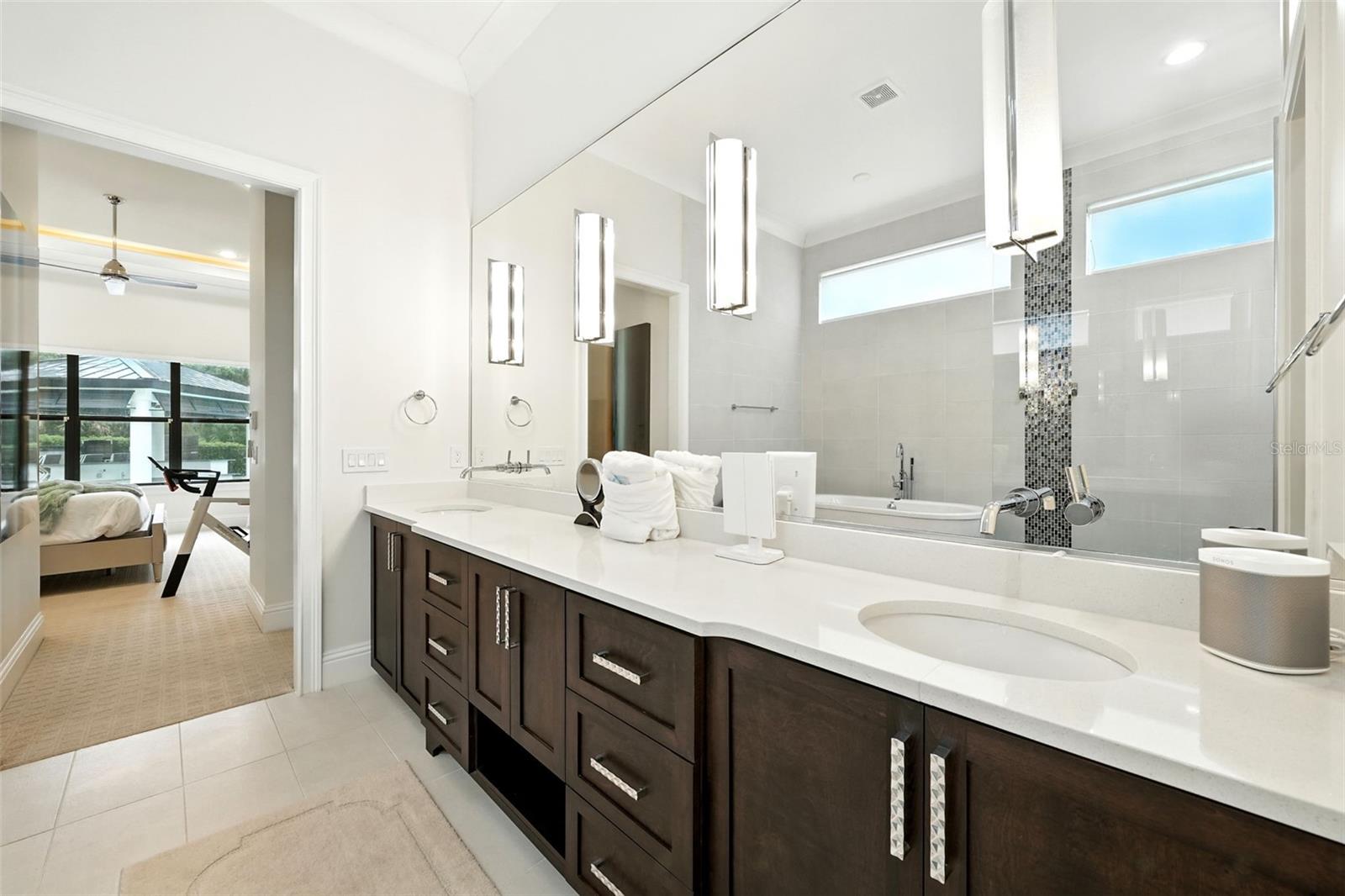 Image 30 of 90 For 8182 Valhalla Terrace