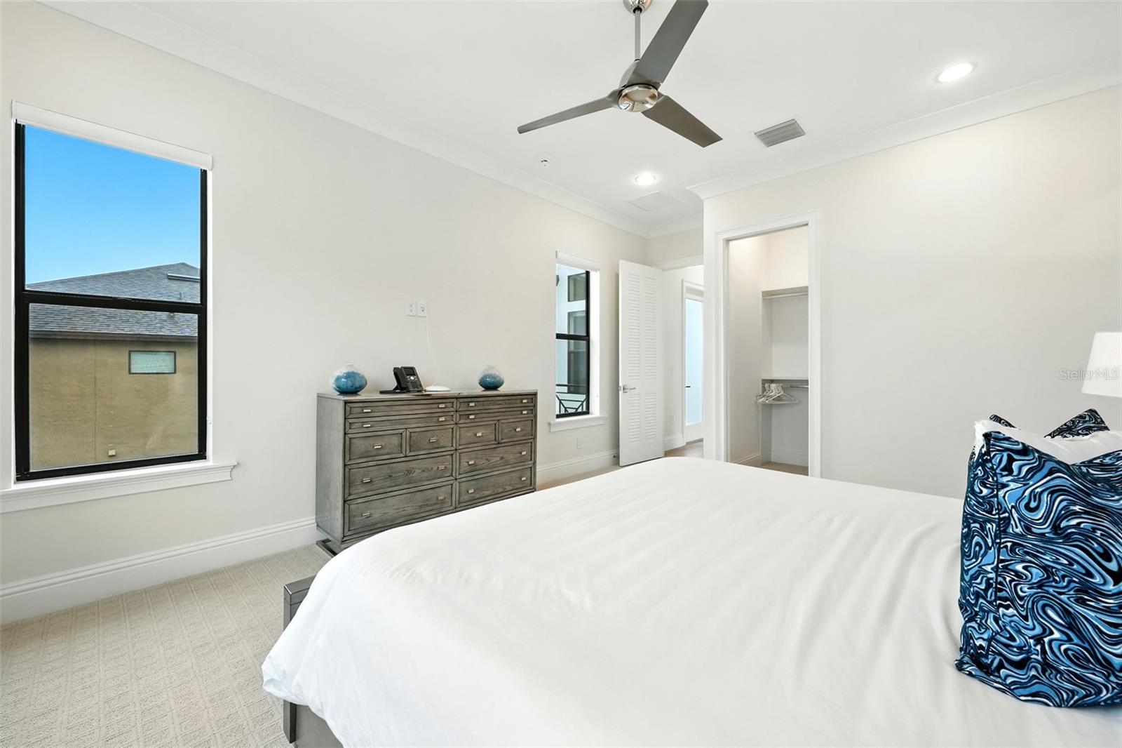 Image 42 of 90 For 8182 Valhalla Terrace