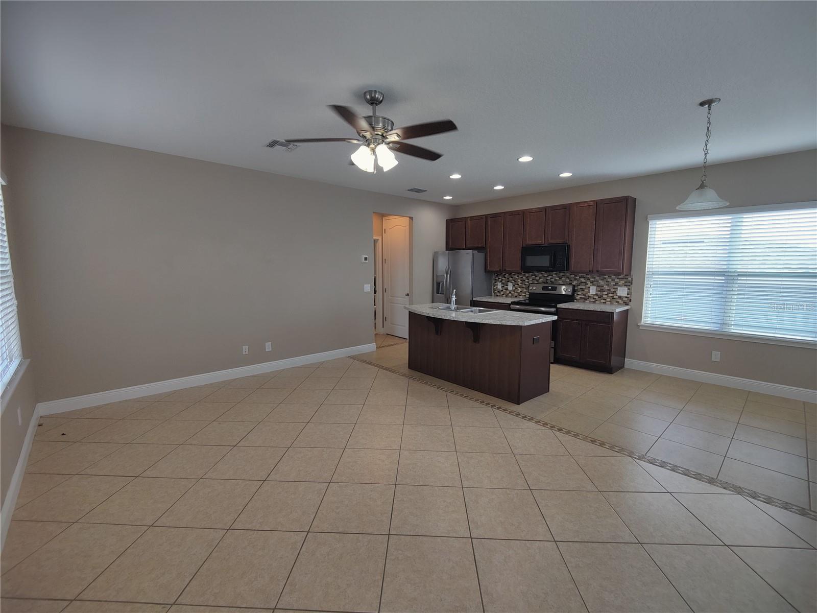 Image 7 of 17 For 12989 Doisy Street