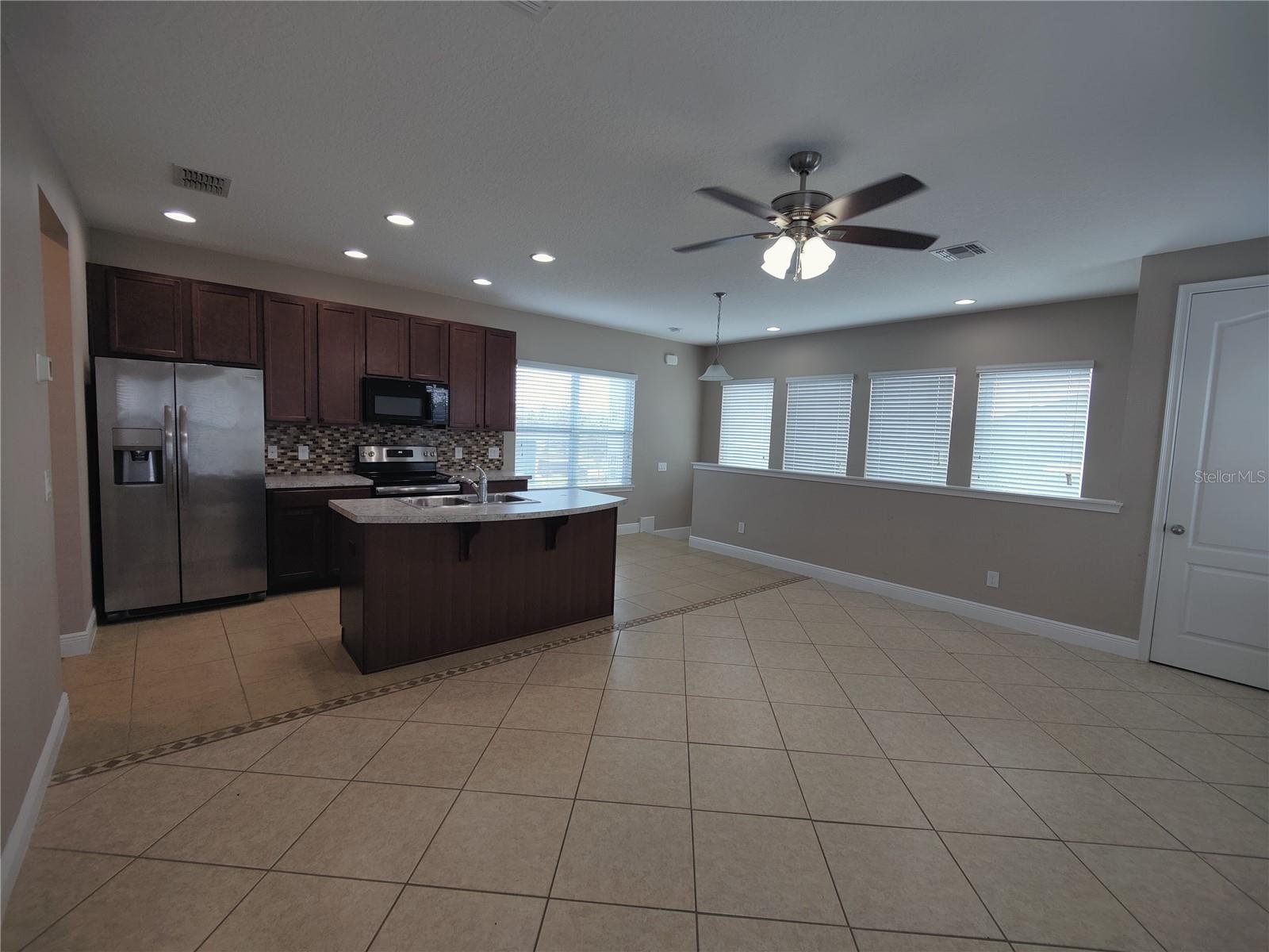 Image 9 of 17 For 12989 Doisy Street