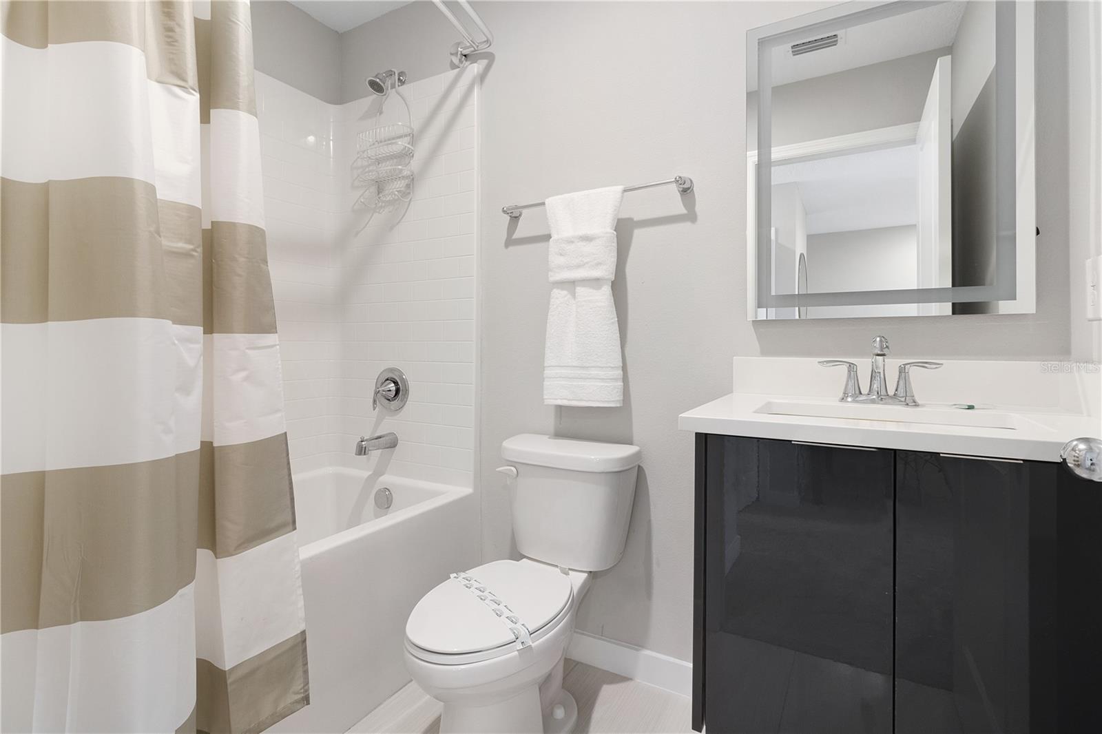 Image 24 of 35 For 4424 Le Reve Court