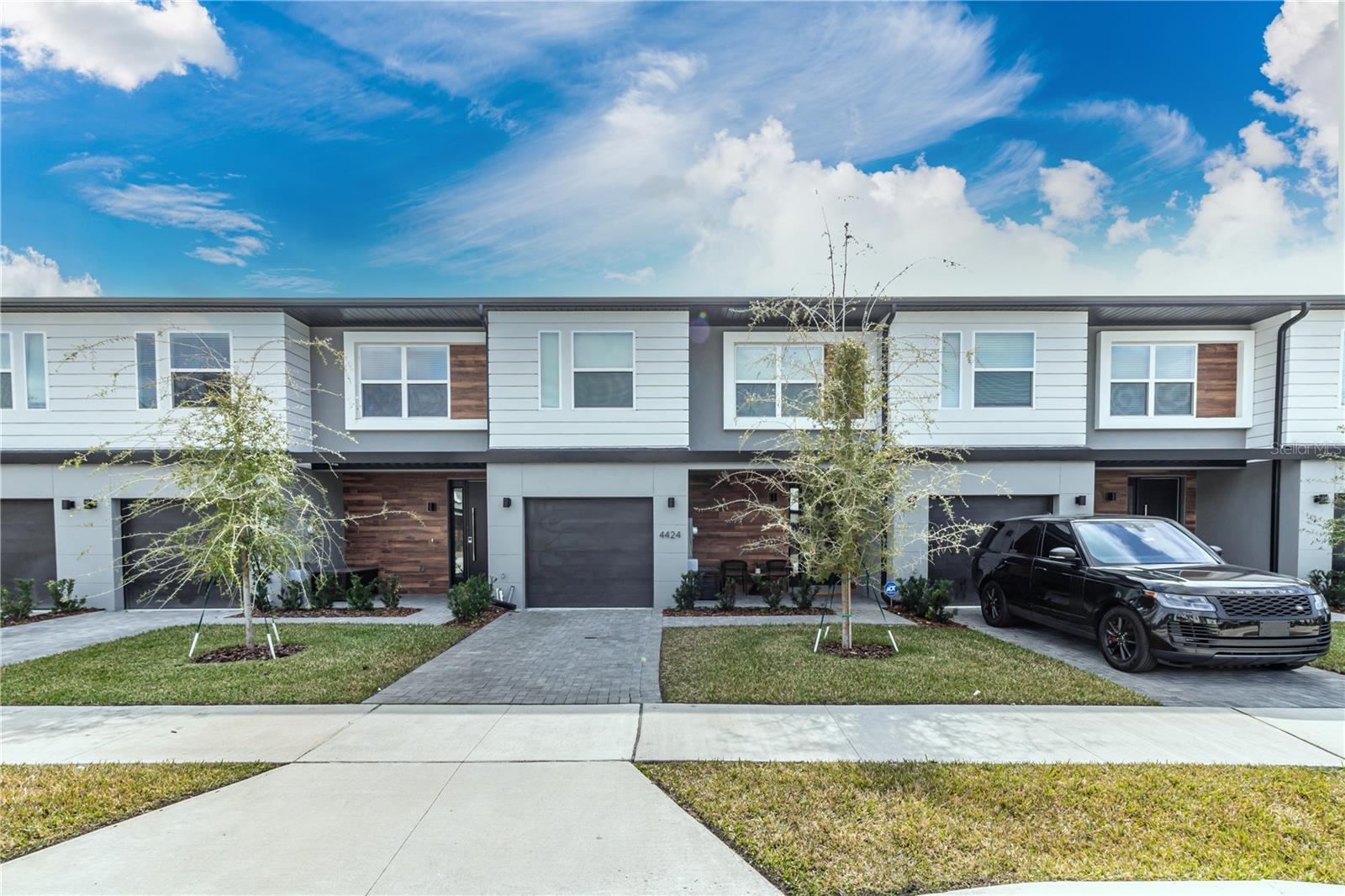 Image 3 of 35 For 4424 Le Reve Court