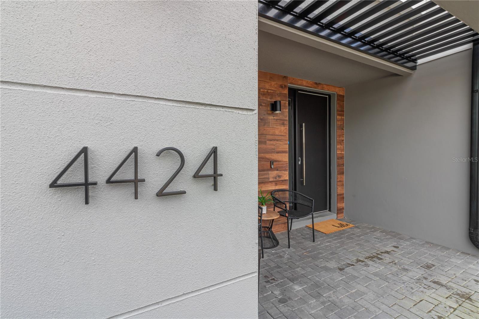 Image 4 of 35 For 4424 Le Reve Court