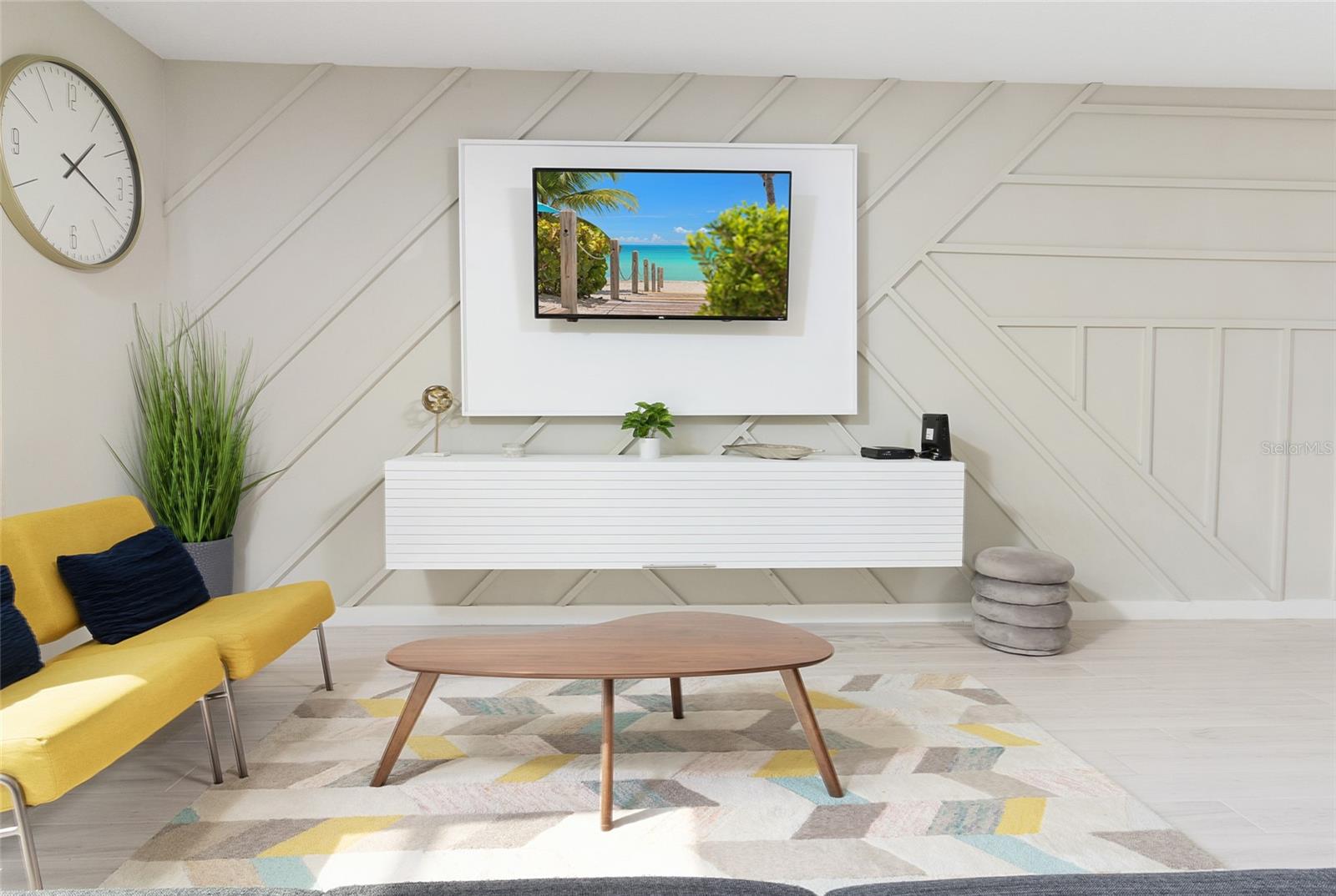 Image 7 of 35 For 4424 Le Reve Court