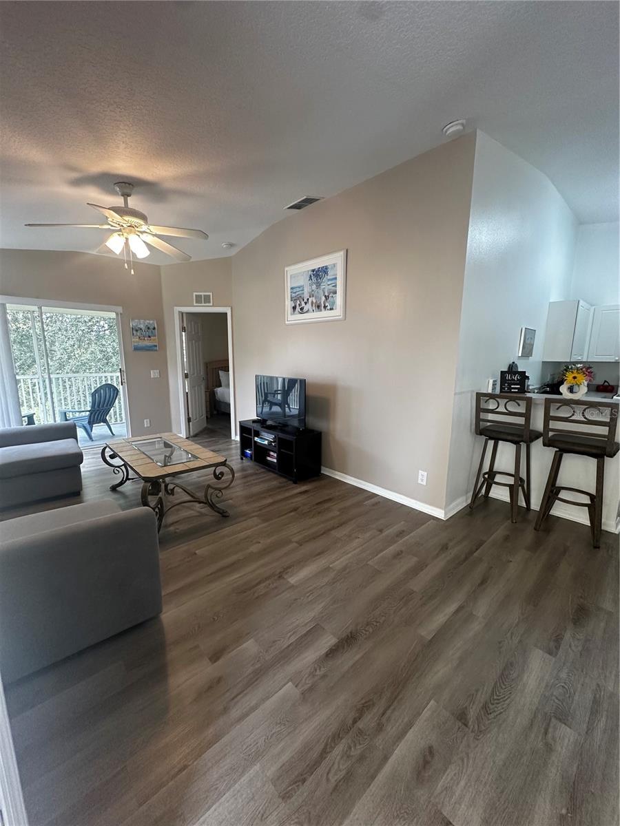 Image 3 of 19 For 8841 Grand Palms Circle B