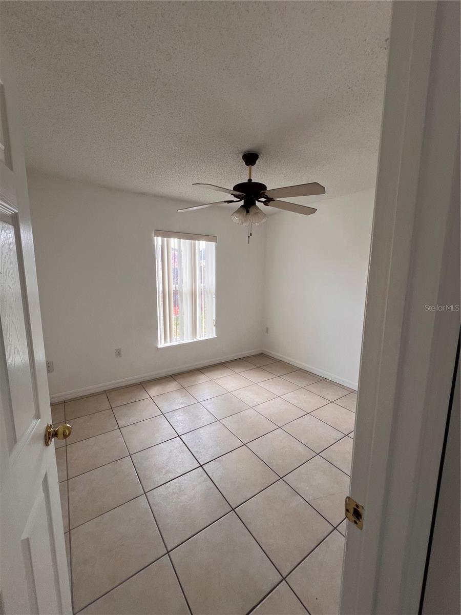 Image 19 of 25 For 2423 Morgan Point Boulevard