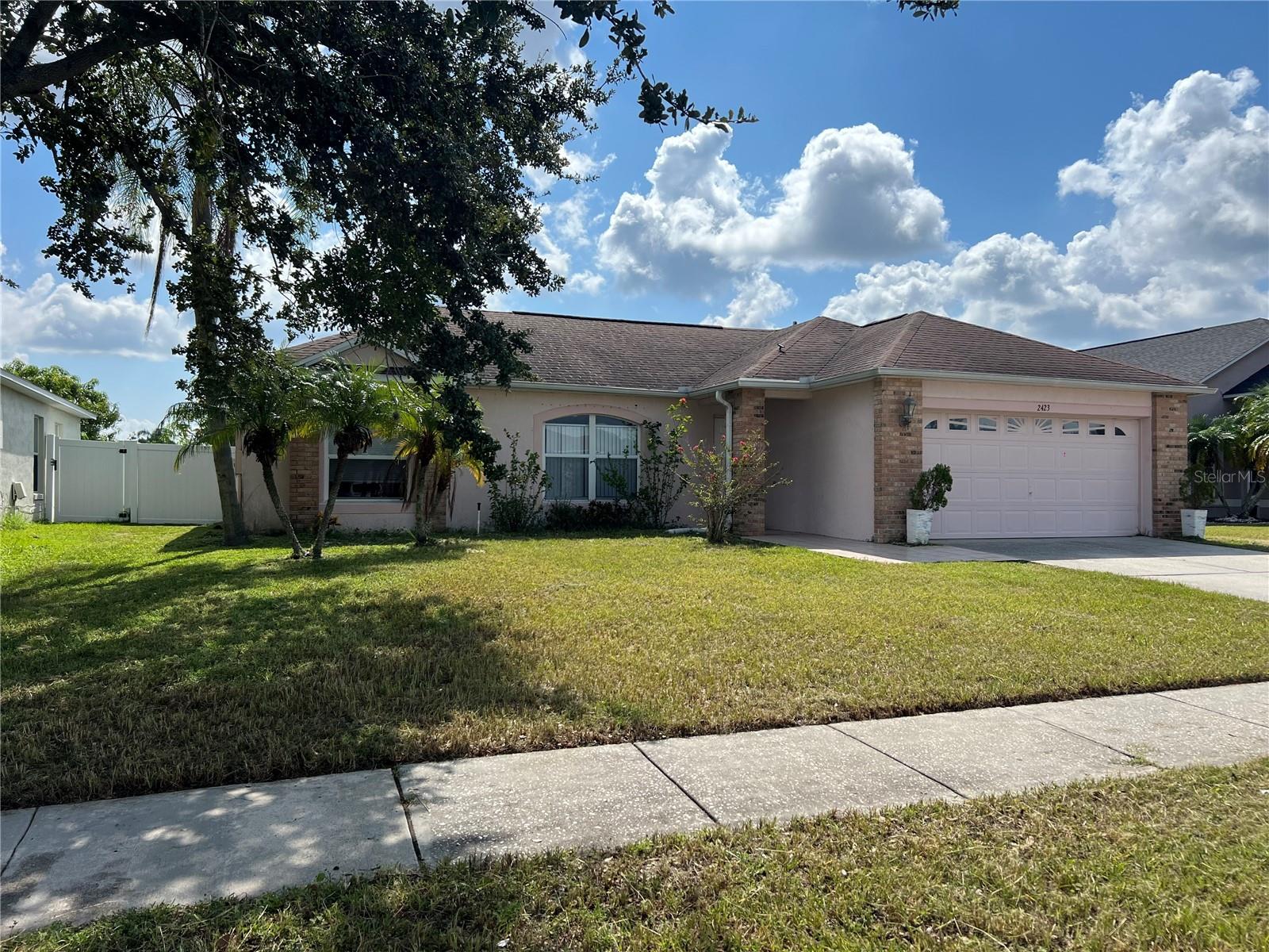 Image 2 of 25 For 2423 Morgan Point Boulevard