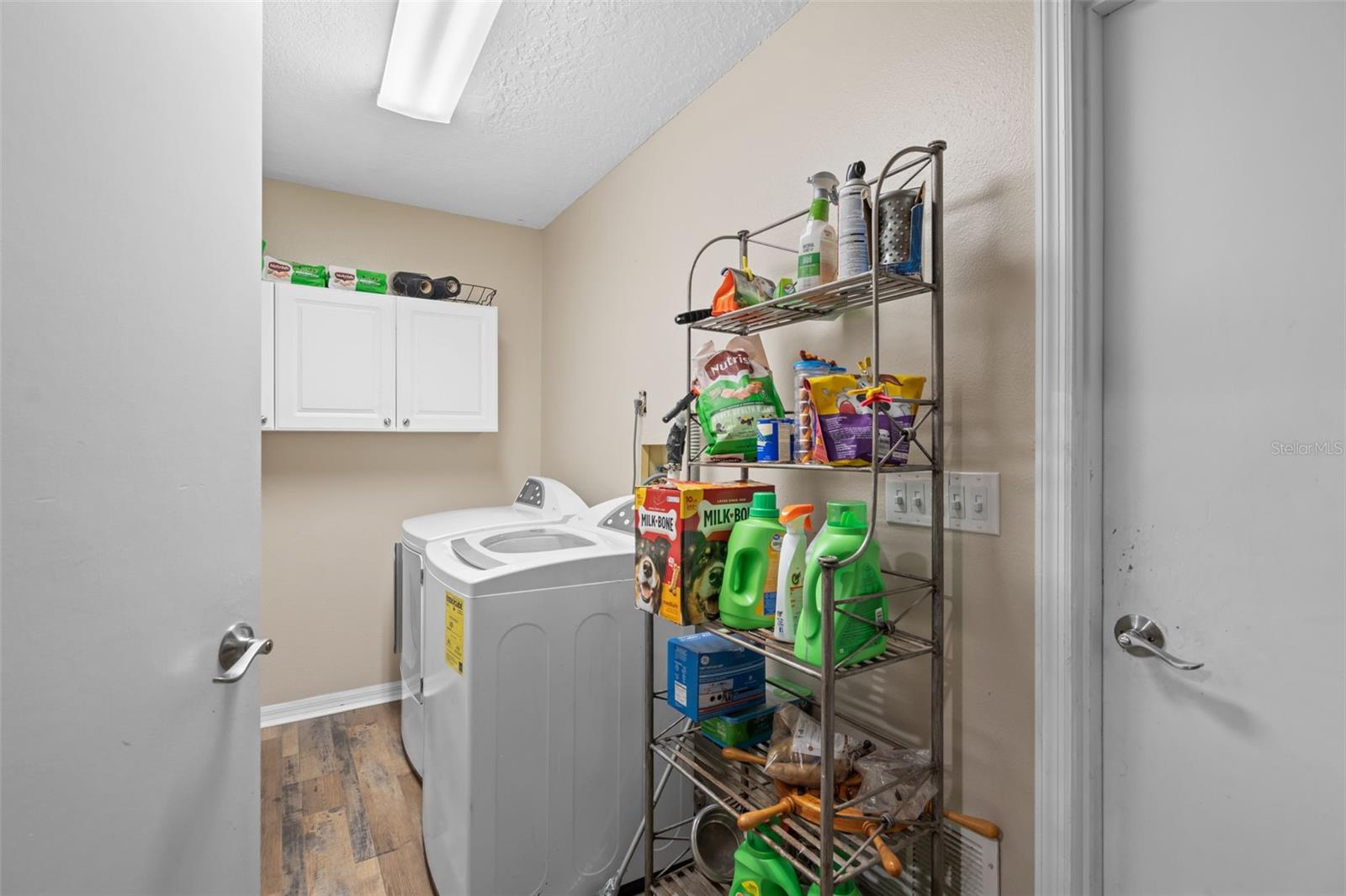 Image 32 of 57 For 32122 Hickory Lane