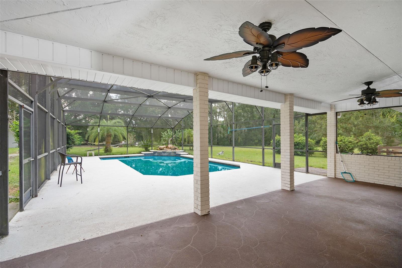 Image 34 of 57 For 32122 Hickory Lane