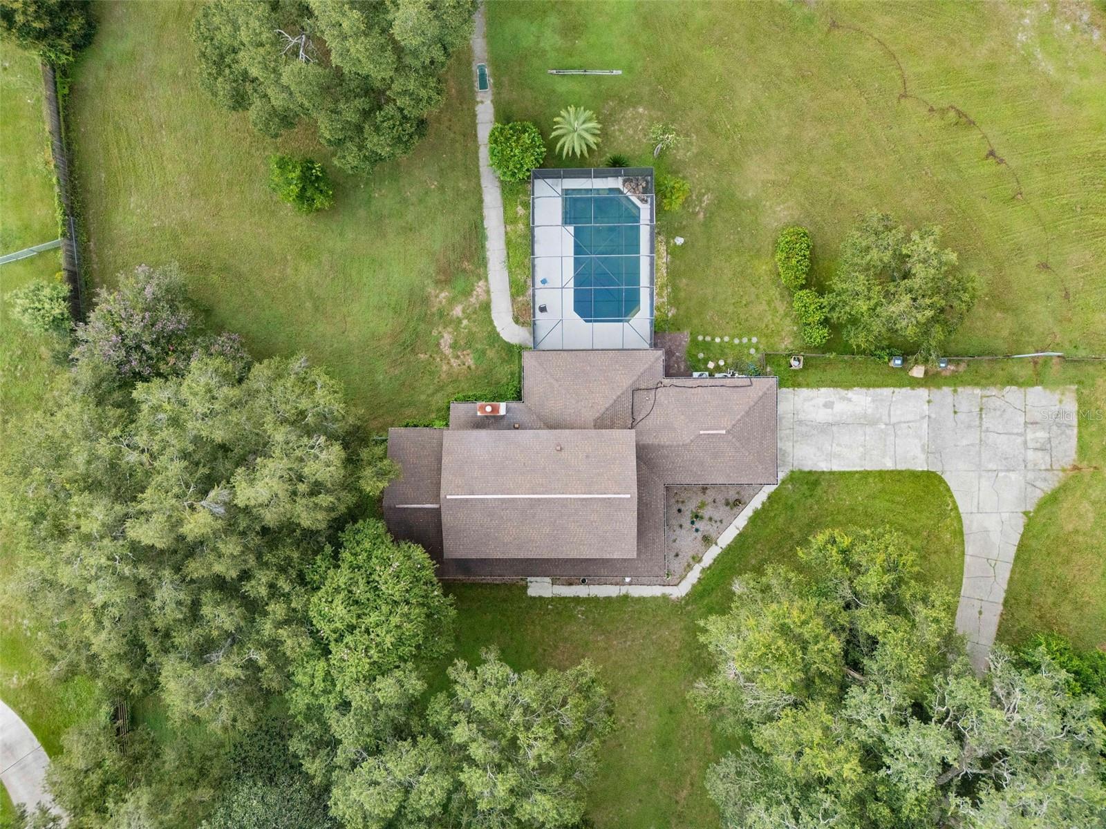 Image 41 of 57 For 32122 Hickory Lane