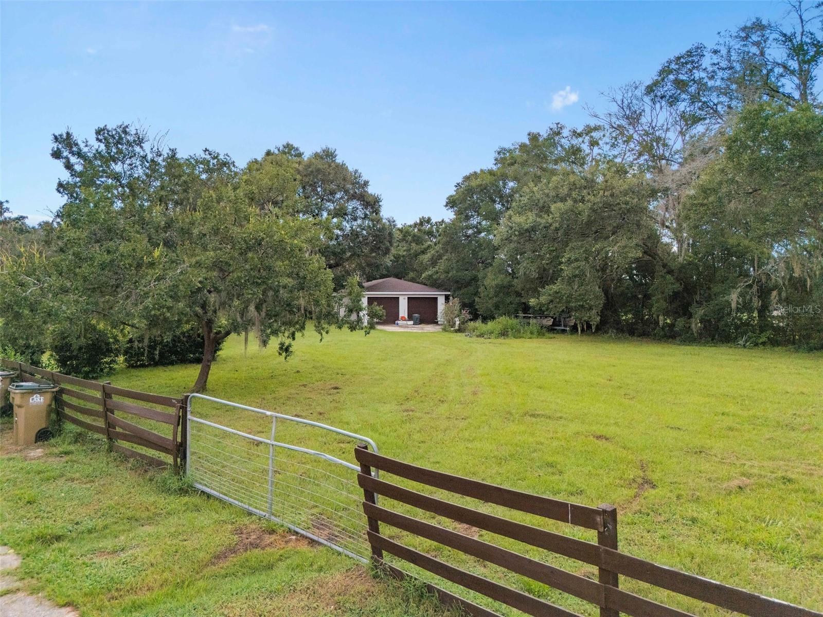 Image 50 of 57 For 32122 Hickory Lane