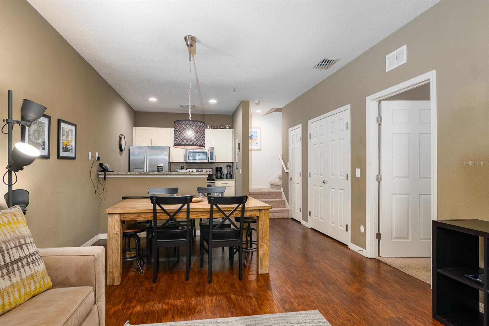 Image 8 of 24 For 8964 Silver Place