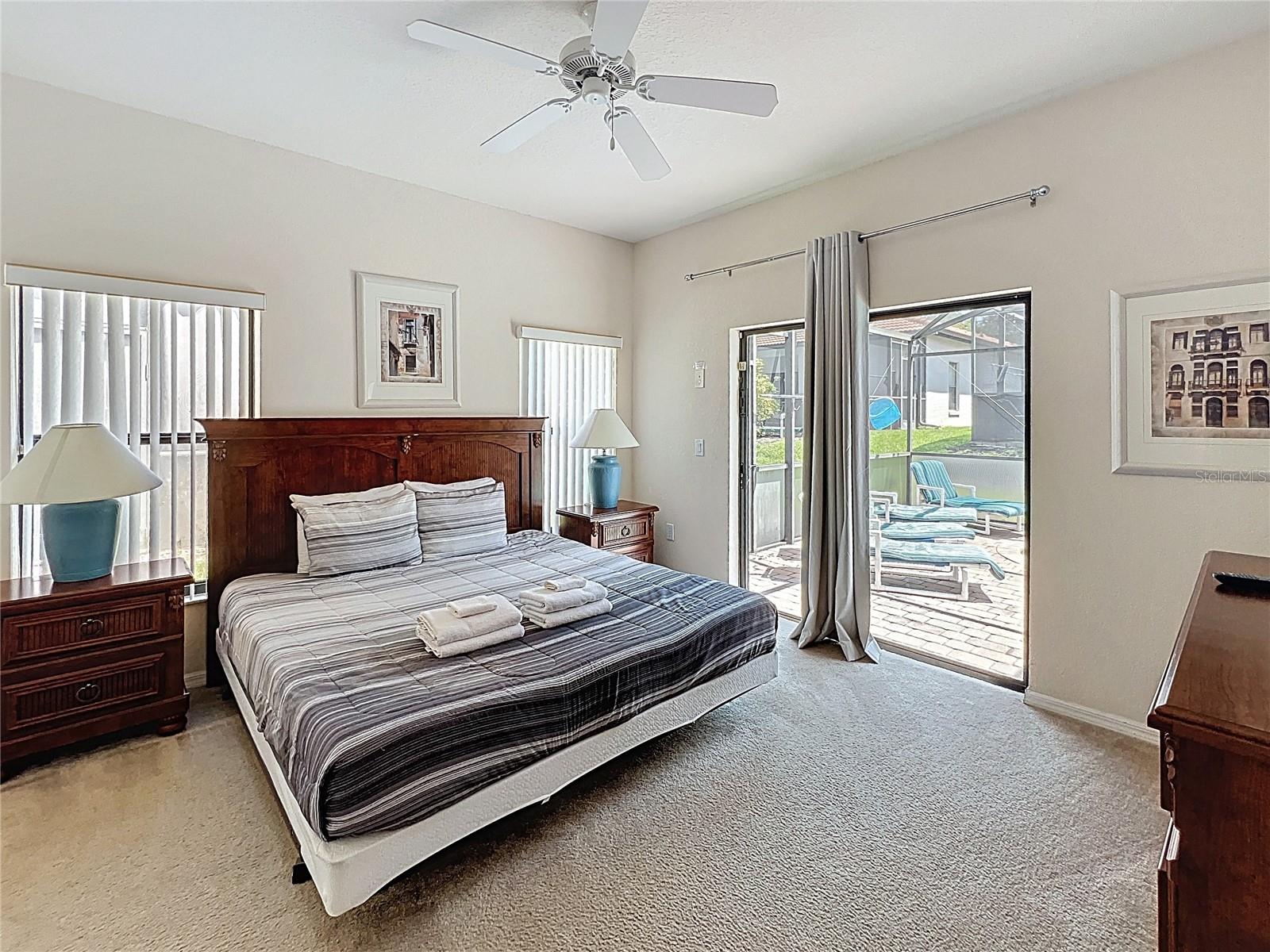 Image 11 of 34 For 102 Sandy Point Way
