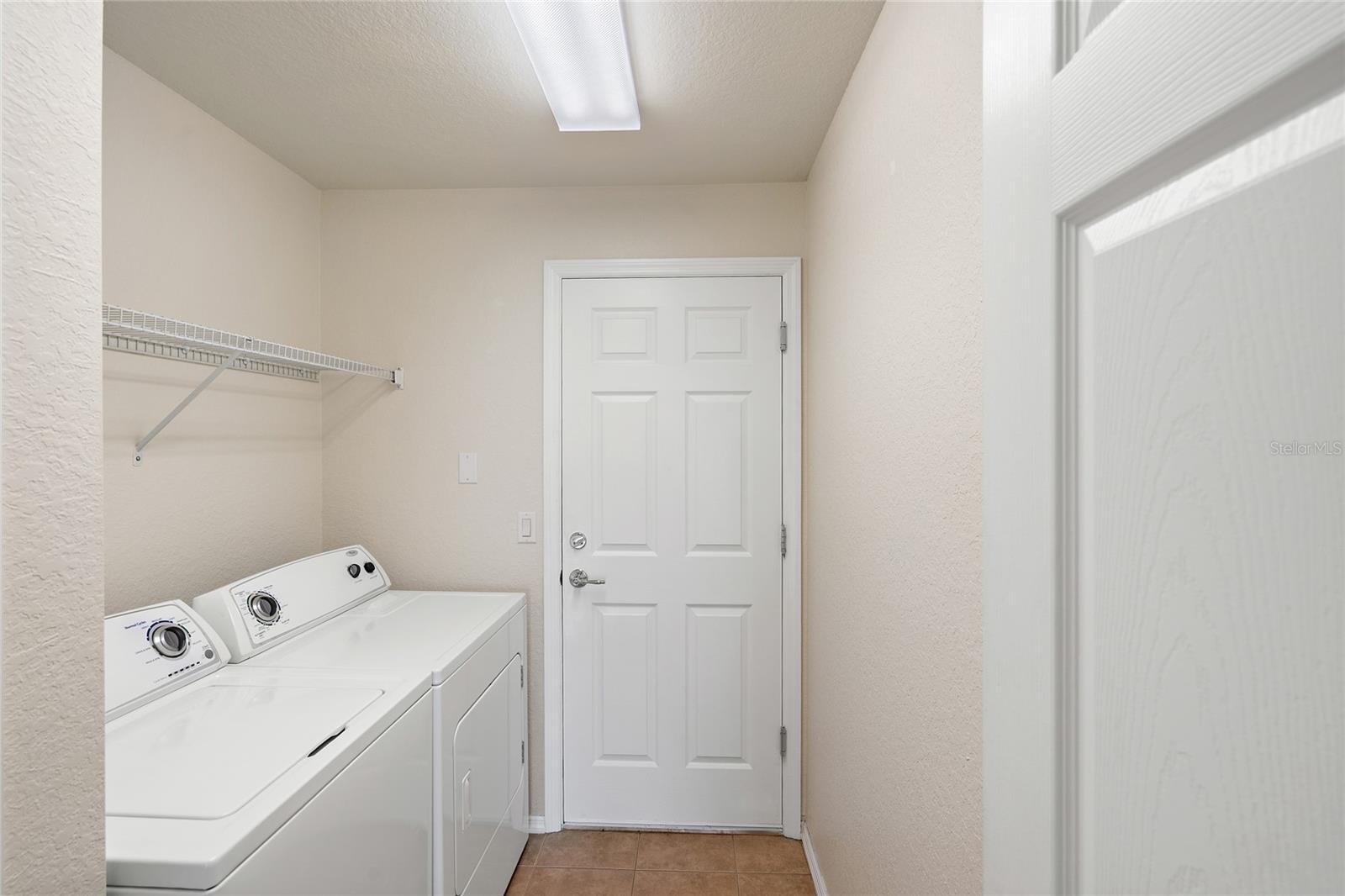 Image 30 of 45 For 418 Del Sol Avenue