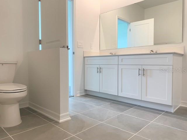 Image 28 of 37 For 668 Grove Street