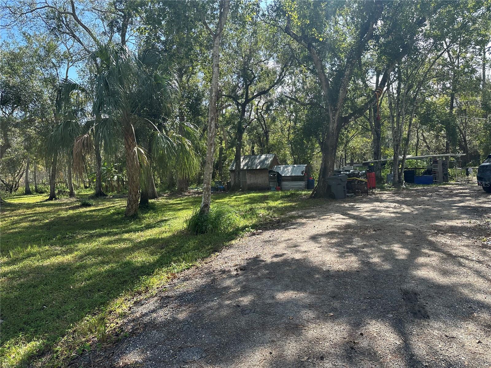 Image 16 of 44 For 11800 State Road 60 E