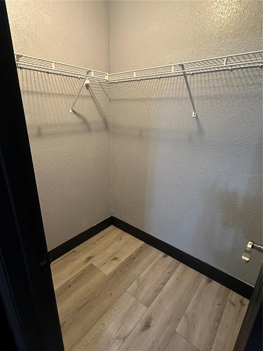 Image 38 of 44 For 11800 State Road 60 E