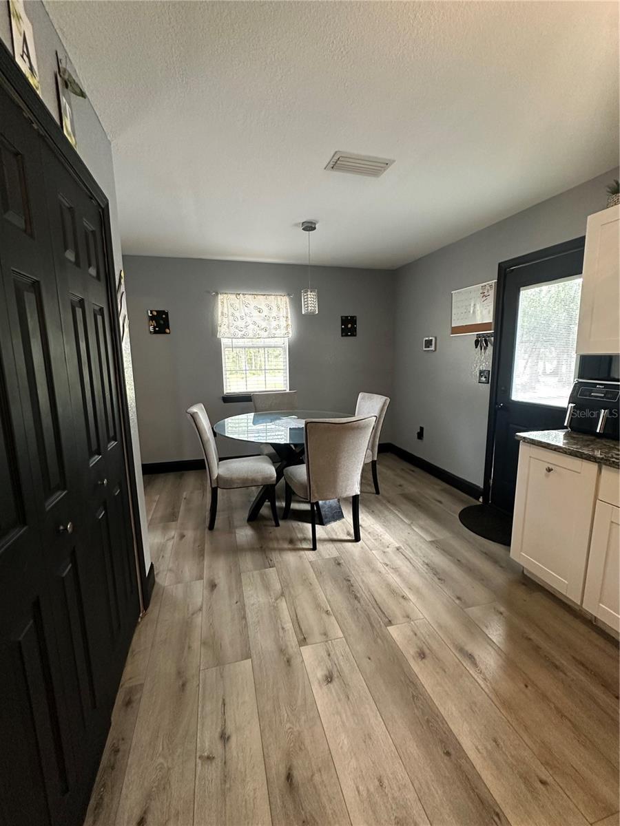 Image 39 of 44 For 11800 State Road 60 E