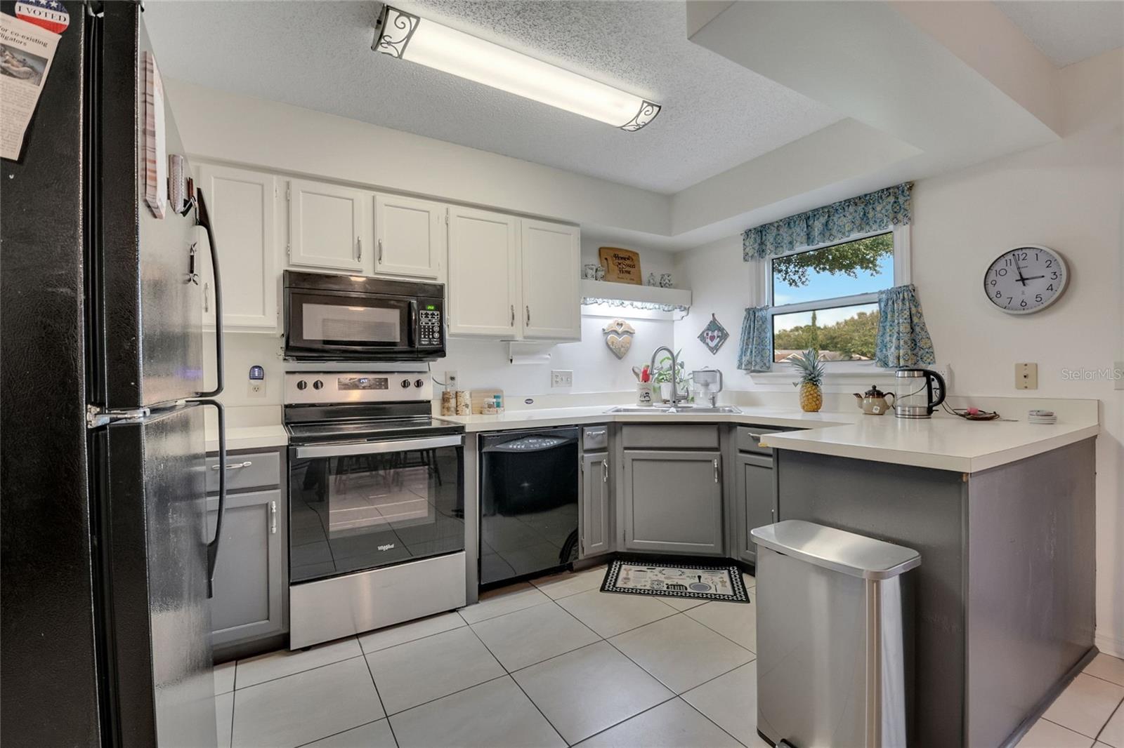 Image 11 of 28 For 4151 Jefferson Drive