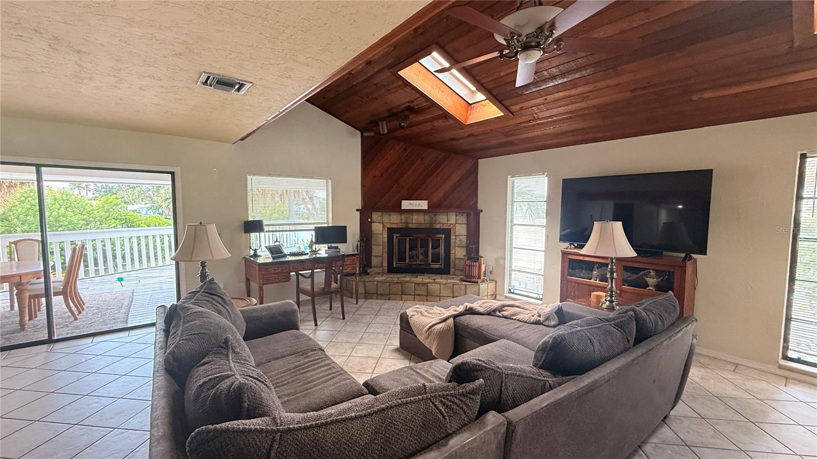 Image 9 of 59 For 3104 Maritana Drive