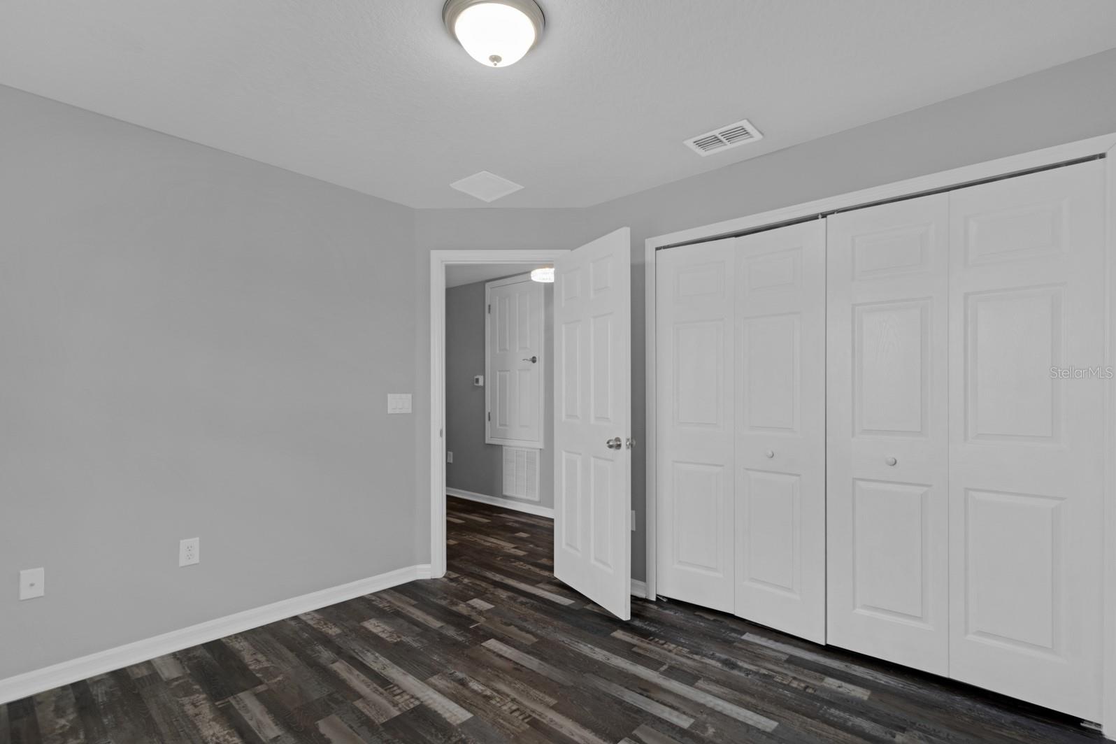 Image 5 of 18 For 13688 Beauregard Place