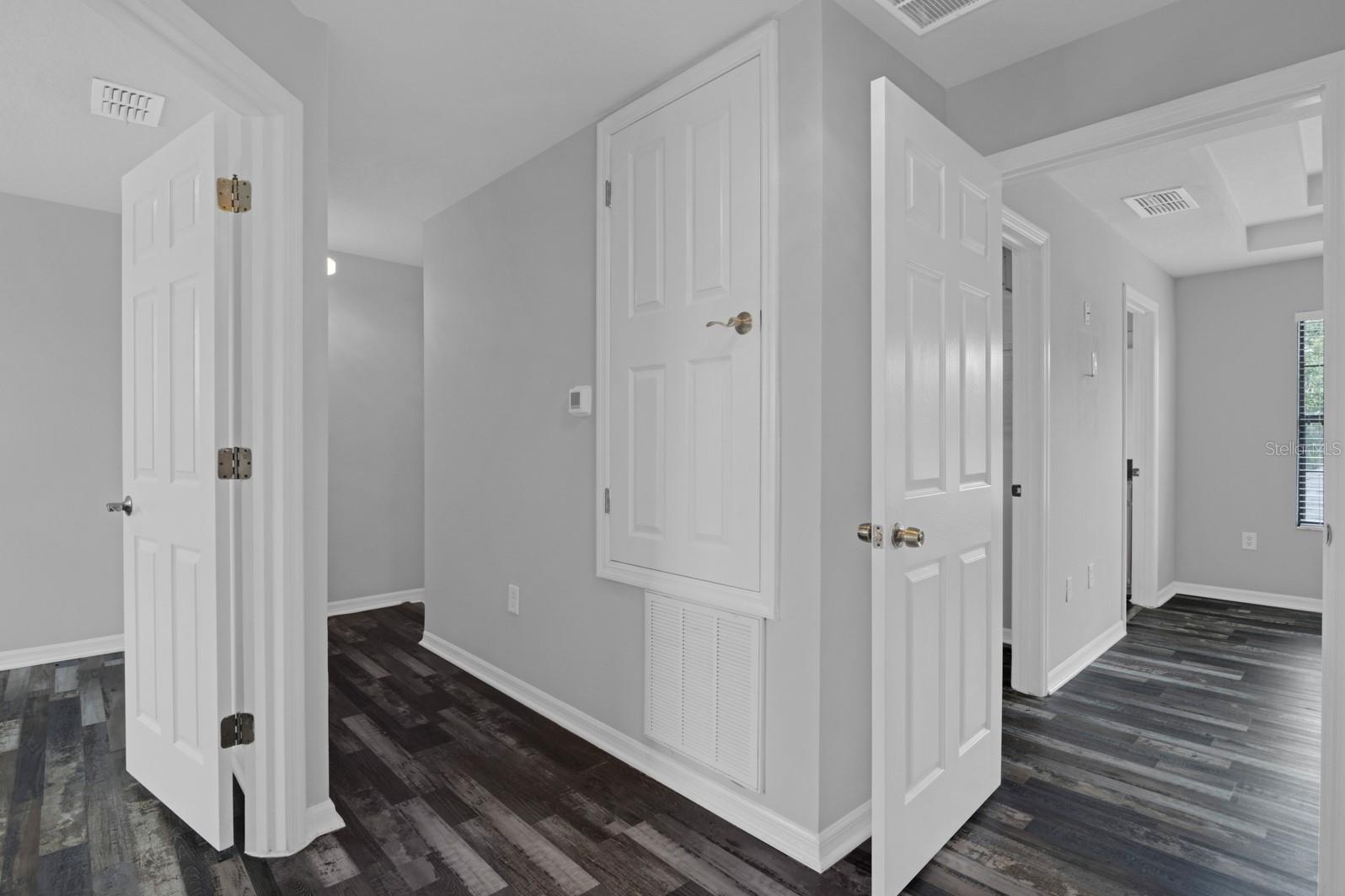 Image 8 of 18 For 13688 Beauregard Place