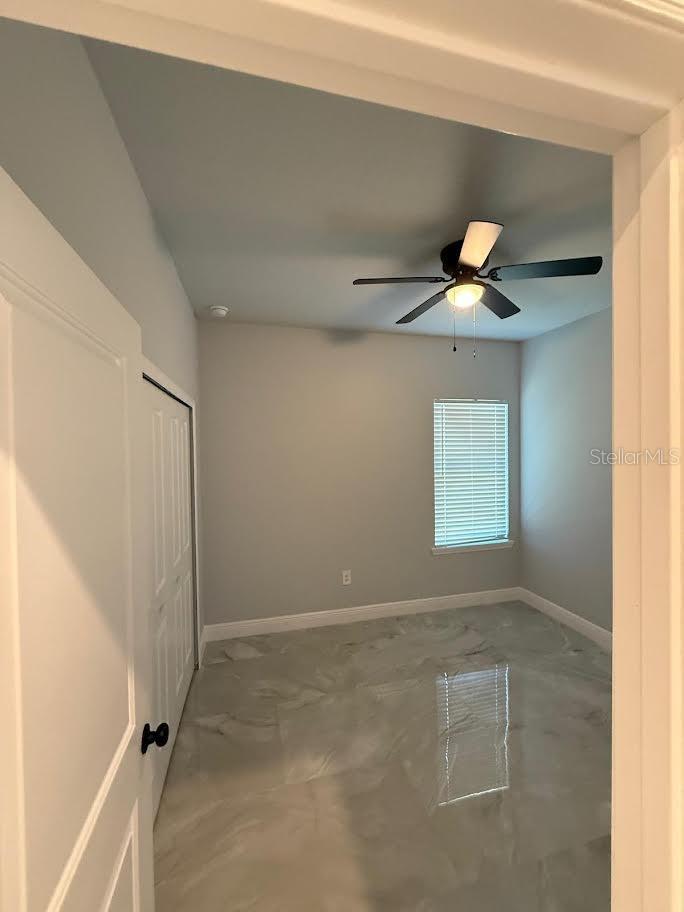 Image 7 of 18 For 373 Amberjack Court