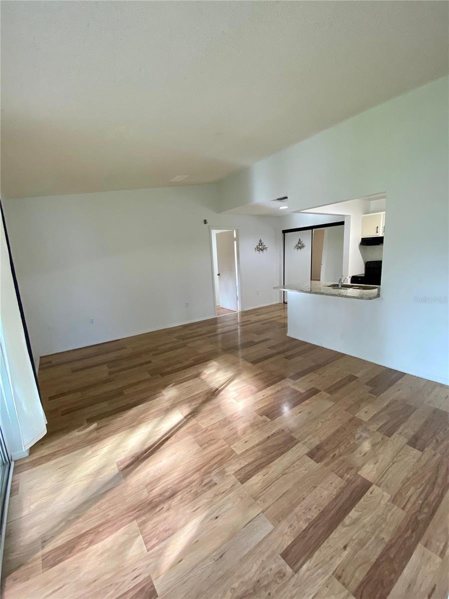 Image 11 of 28 For 3831 Nautical Way 203