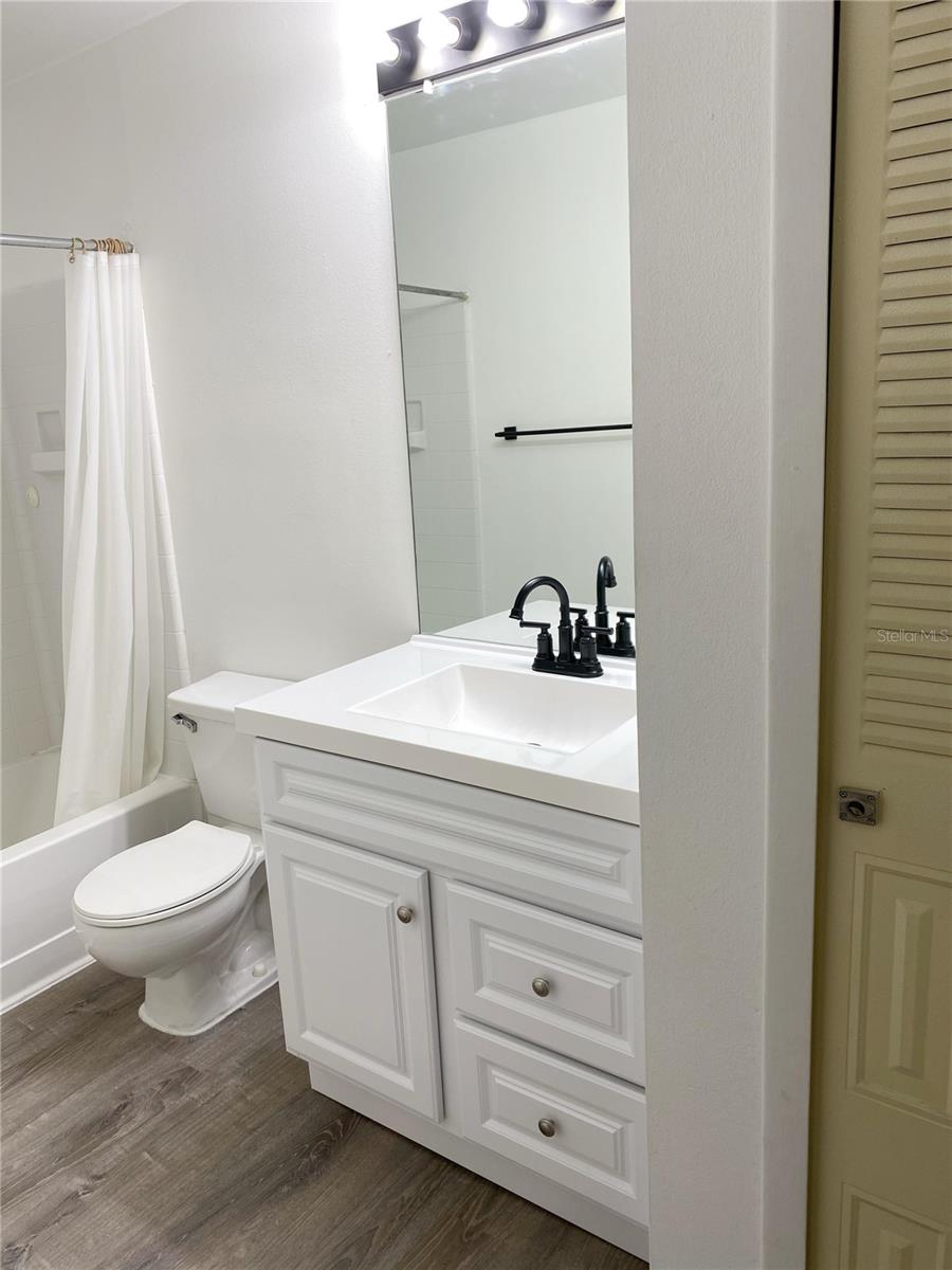 Image 22 of 28 For 3831 Nautical Way 203