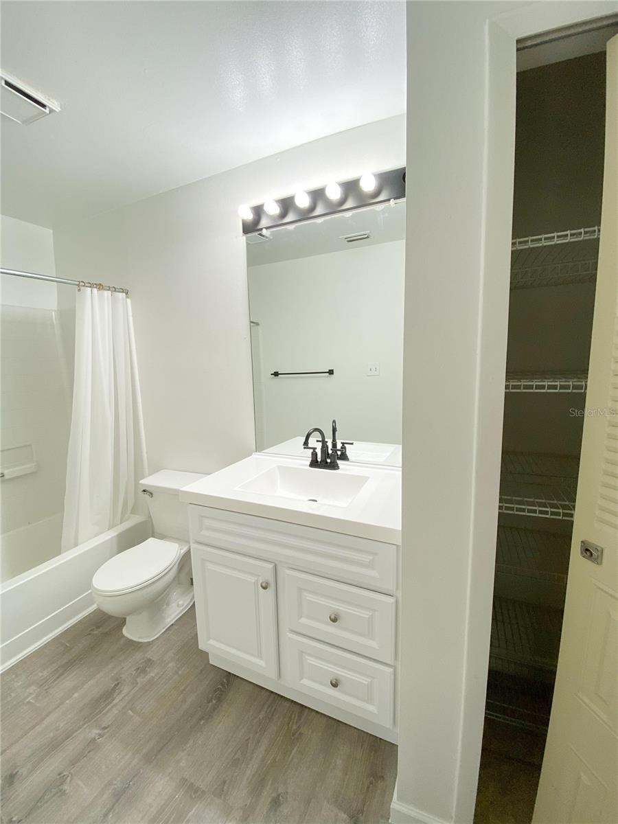 Image 23 of 28 For 3831 Nautical Way 203
